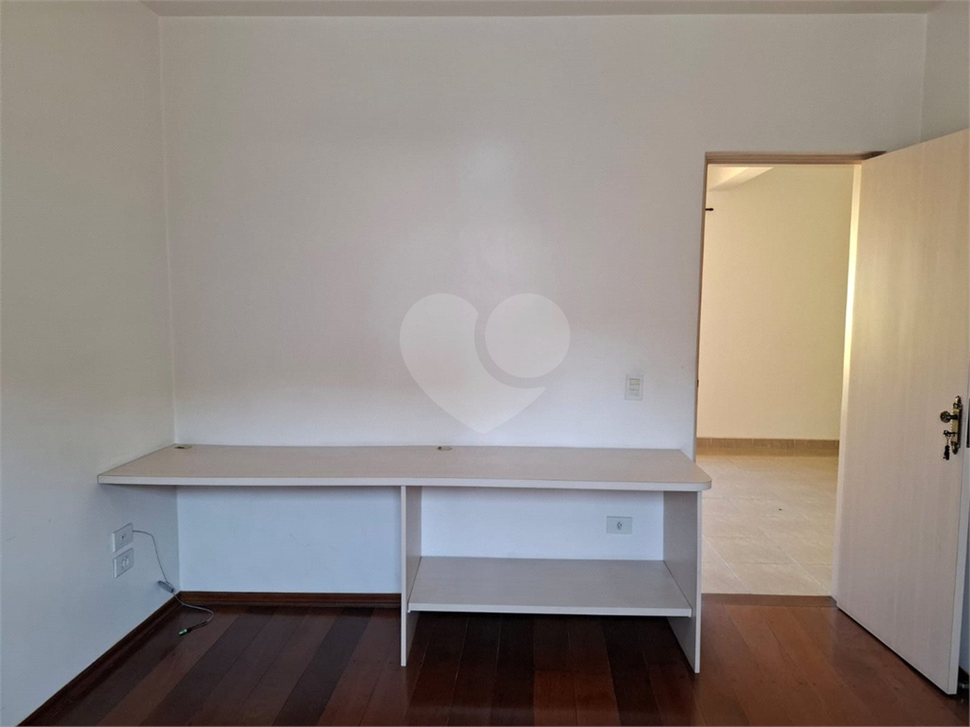 Sobrado à venda com 3 quartos no Brasilândia, São Paulo, SP