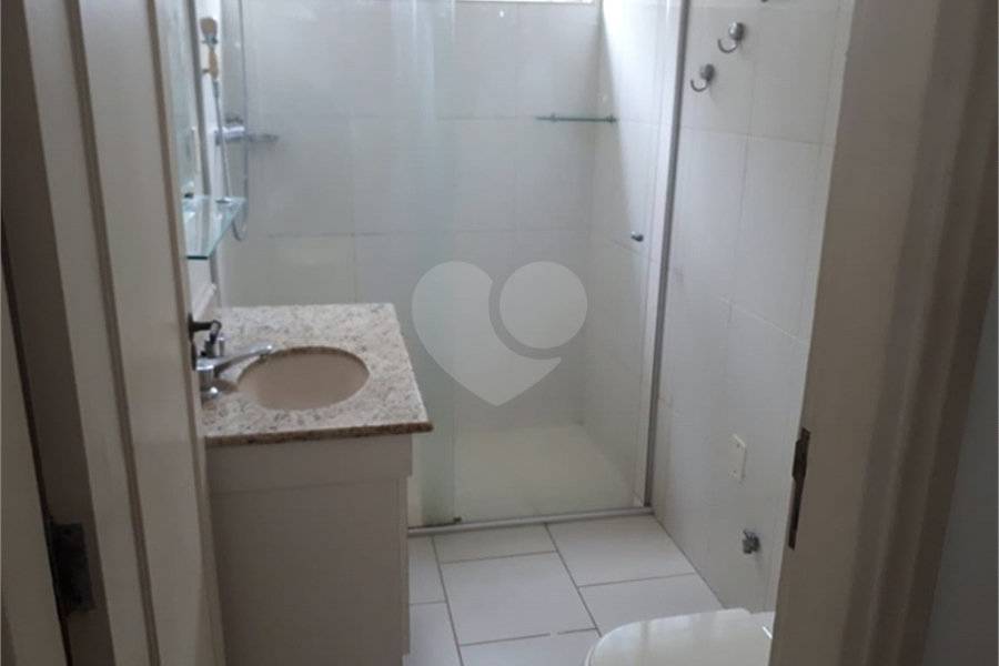 Sobrado à venda com 5 quartos, sendo 3 suítes, em Tremembé, São Paulo, SP