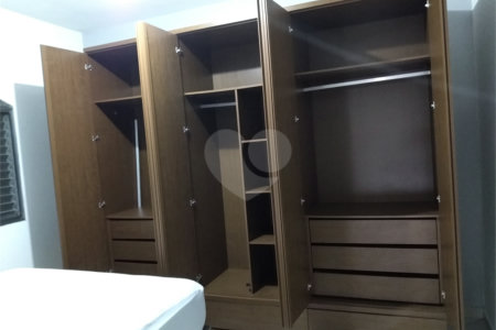 Sobrado à venda com 3 quartos, sendo 1 suíte,  em Residencial Rancho Grande, Itaquaquecetuba, SP