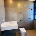 Casa à venda com 4 quartos, sendo 3 suítes, no condomínio Residencial Chácara Ondina, Sorocaba - SP