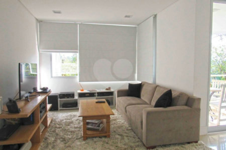 Casa à venda com 4 suítes no condomínio Residencial Giardino Pirandello, São Paulo - SP