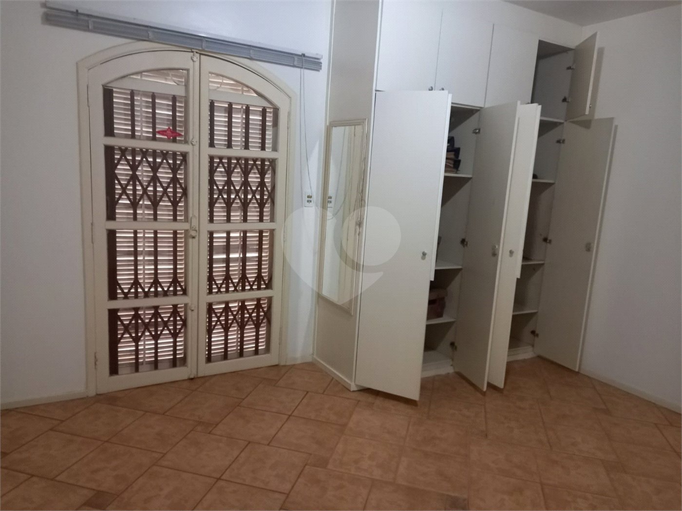 Casa para alugar com 4 quartos, sendo 1 suíte, em Chácara Santo Antônio, São Paulo, SP