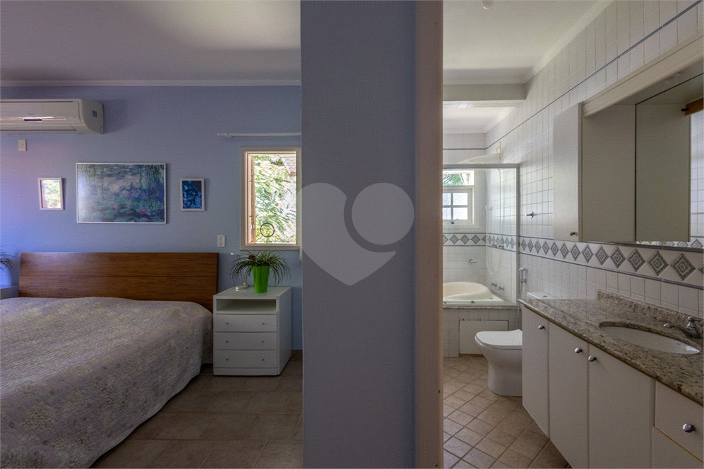 Casa à venda com 6 quartos, sendo 4 suítes, em Barequeçaba, São Sebastião, SP