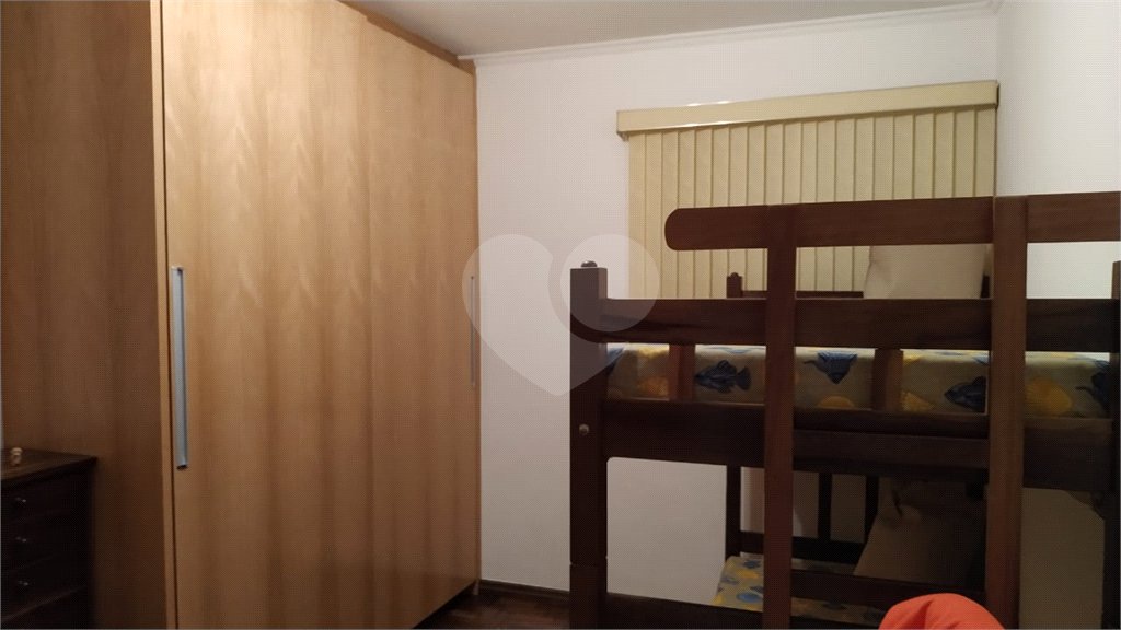 Sobrado à venda com 3 quartos, sendo 1 suíte, em Bosque da Saúde, São Paulo, SP