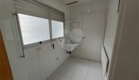 Apartamento à venda com 2 suítes em Brooklin, São Paulo, SP