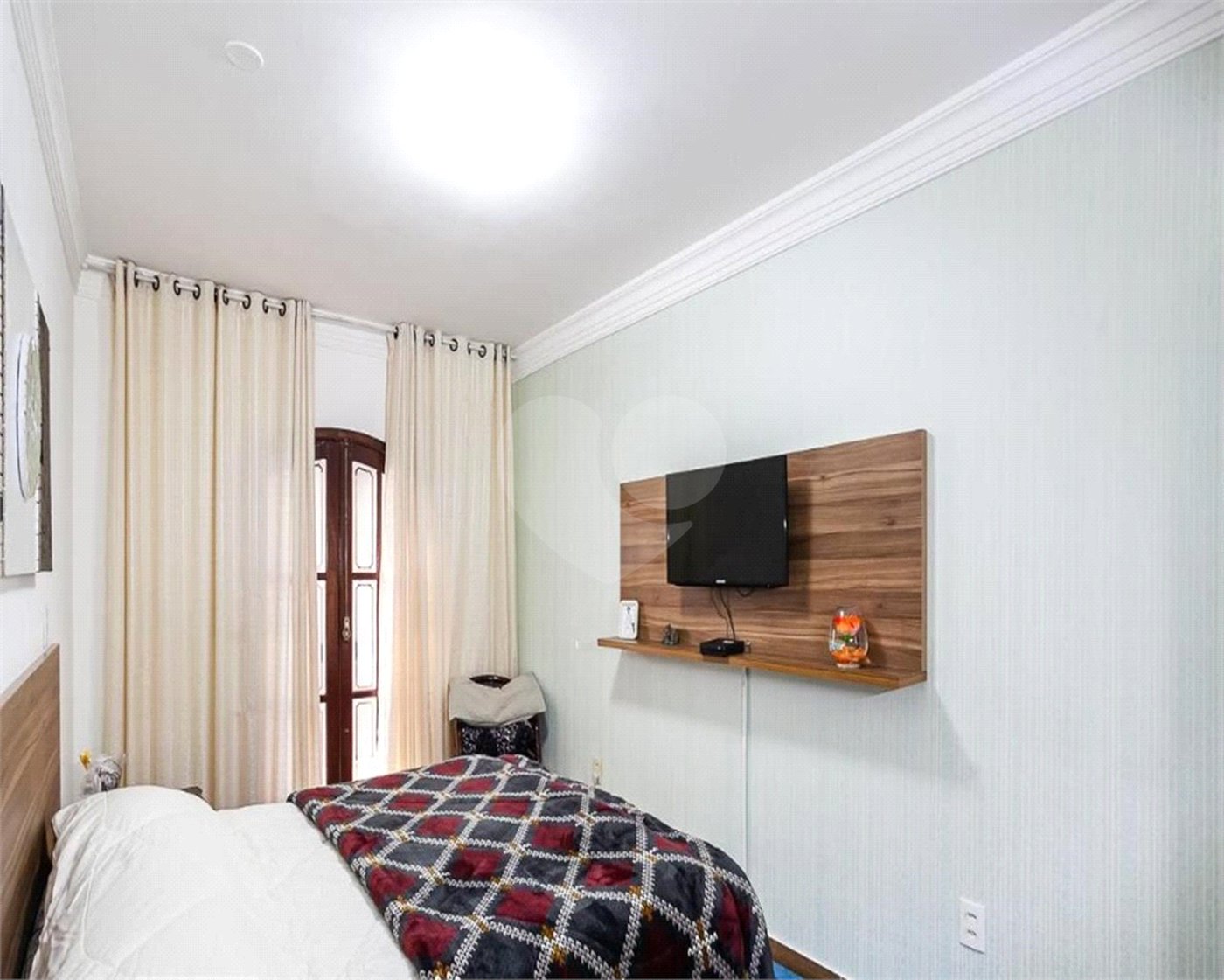 Casa à venda com 3 quartos, sendo 1 suíte, em Parque das Nações, Santo André, SP