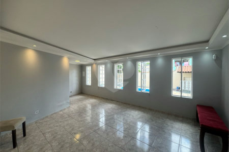 Casa à venda com 4 quartos, sendo 2 suítes, em Jardim Bela Vista, Guarulhos, SP
