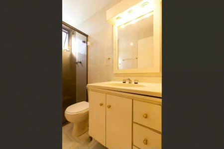 Apartamento à venda com 3 quartos, sendo 1 suíte,  em Vila Andrade, São Paulo, SP