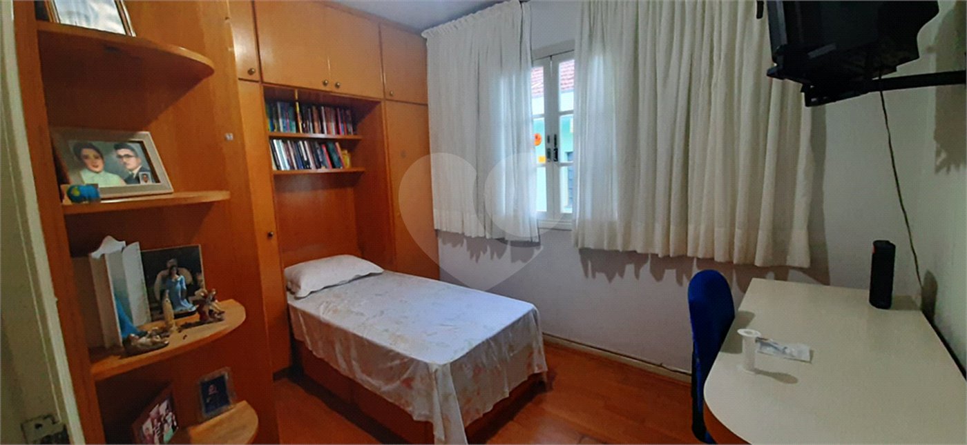 Sobrado à venda com 4 quartos em Santana, São Paulo, SP