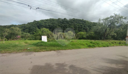 Terreno à venda no Centro, Bom Jesus dos Perdões, SP