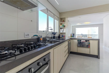 Apartamento à venda com 3 suítes em Vila Ipojuca, São Paulo, SP