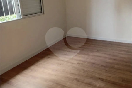 Sobrado à venda com 3 quartos, sendo 2 suítes,  em Vila Homero Thon, Santo André, SP