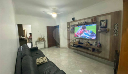 Casa à venda com 3 quartos, sendo 1 suíte,  em Cidade Líder, São Paulo, SP