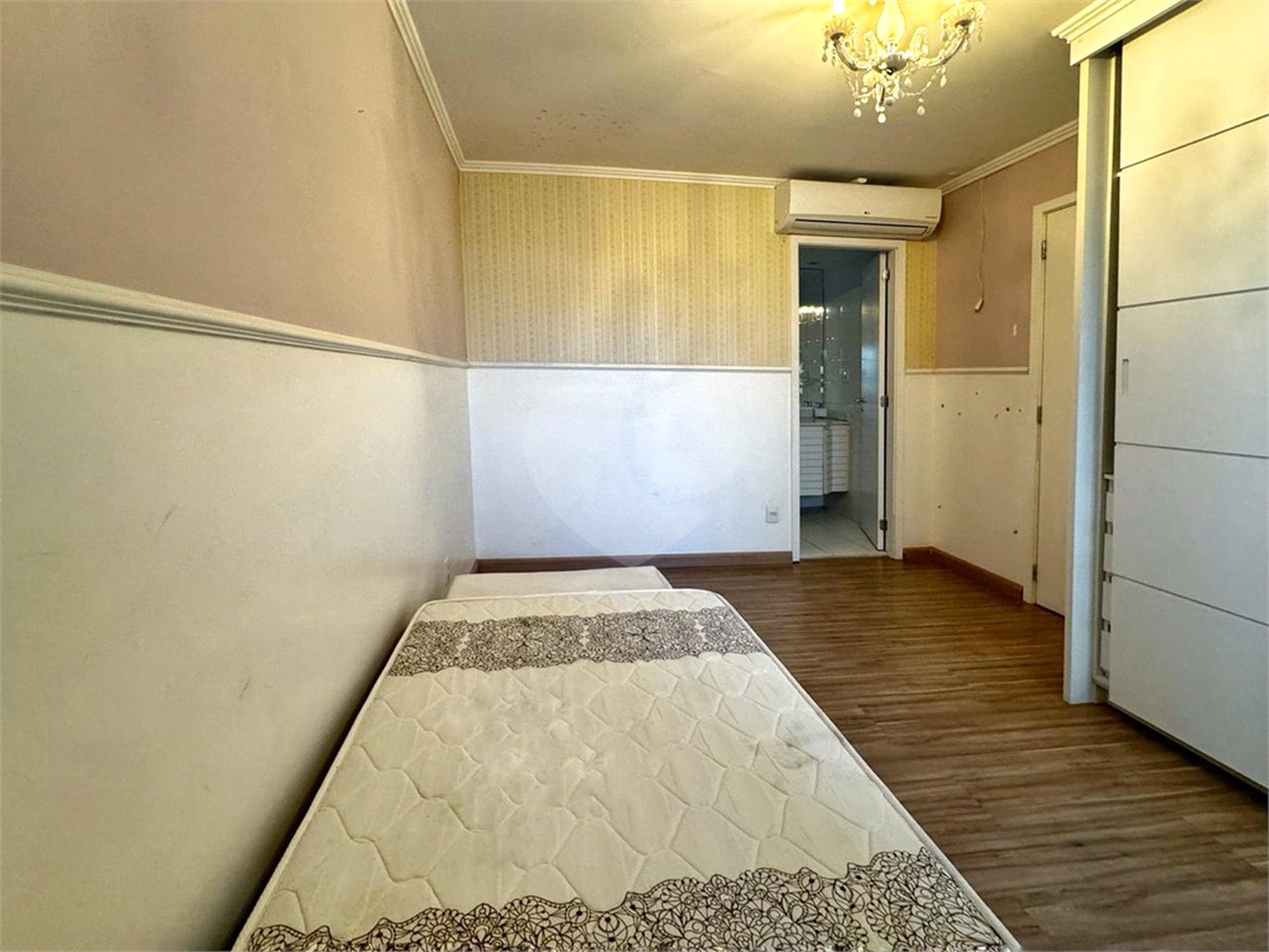 Apartamento à venda com 2 suítes em Barra Funda, São Paulo, SP