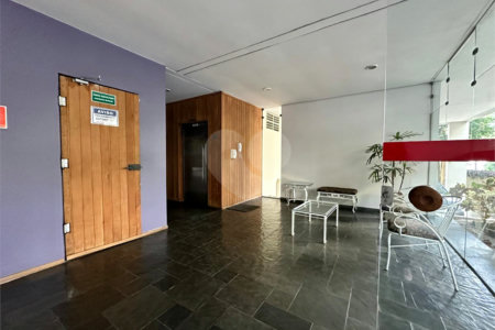 Apartamento à venda com 3 quartos em Jardim Londrina, São Paulo, SP