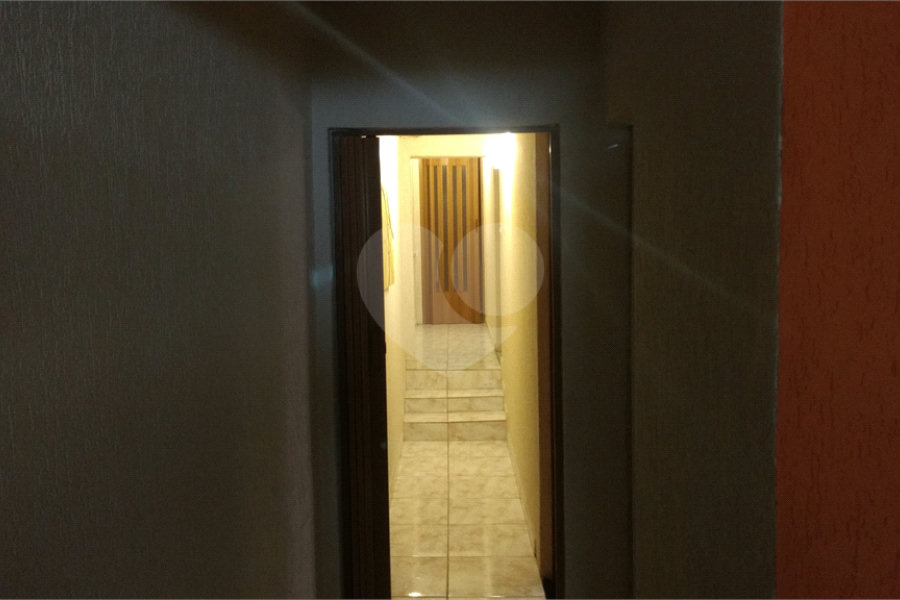 Sobrado à venda com 3 quartos, sendo 1 suíte, em Parada Inglesa, São Paulo, SP