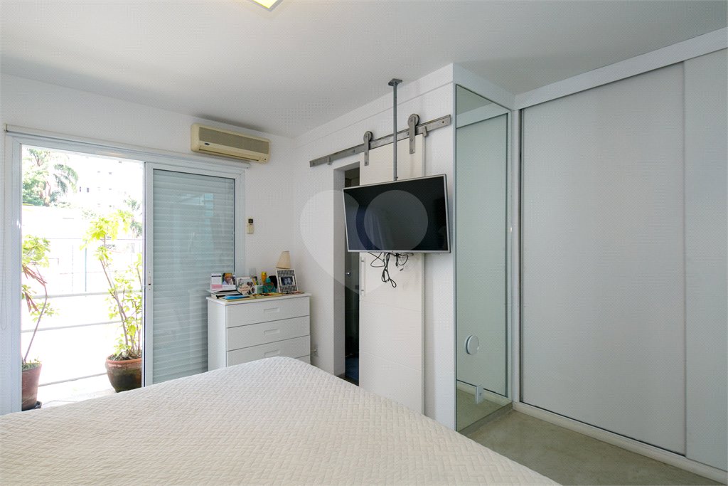 Casa à venda com 2 suítes no condomínio Loft House Marajoara, São Paulo - SP
