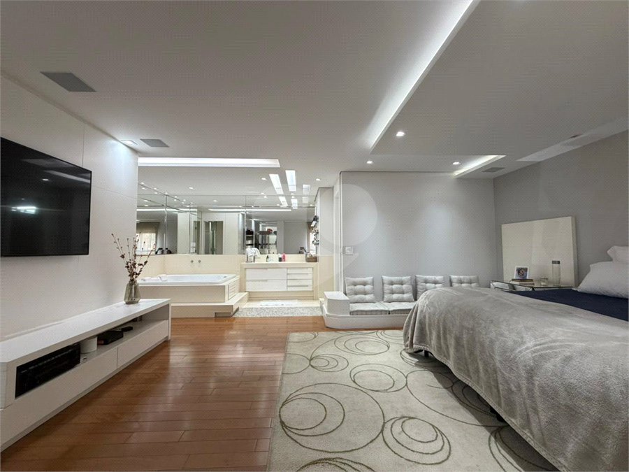 Apartamento à venda com 3 suítes em Santana, São Paulo, SP