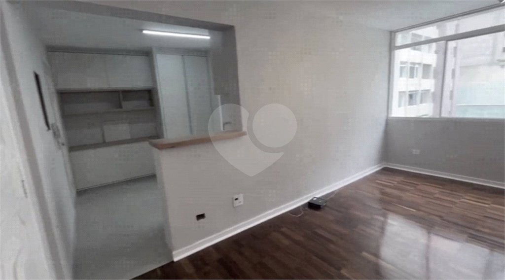 Apartamento à venda com 3 quartos, sendo 1 suíte, em Jardim Paulista, São Paulo, SP