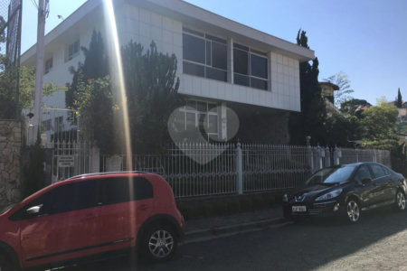 Sobrado à venda com 3 quartos, sendo 1 suíte, em Jardim São Bento, São Paulo, SP