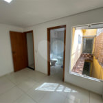 Casa de Vila para alugar com 4 suítes em Vila Romana, São Paulo, SP
