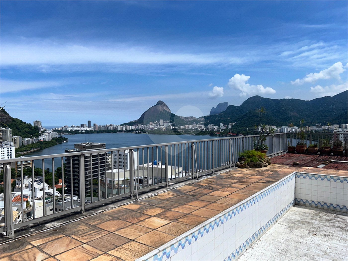Cobertura à venda com 6 suítes em Lagoa, Rio de Janeiro, RJ