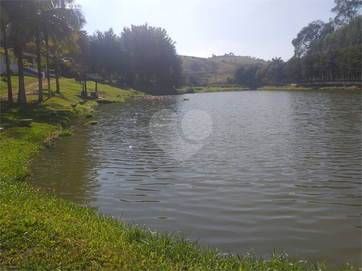 Sítio à venda com 4 quartos, sendo 1 suíte,  em Cruz das Almas, Biritiba-mirim, SP