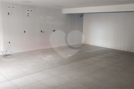 Casa à venda com 3 quartos em Grajaú, Rio de Janeiro, RJ