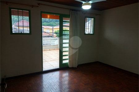 Sobrado à venda com 2 quartos em Jardim Peri Peri, São Paulo, SP