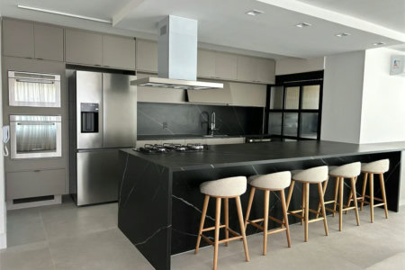 Apartamento à venda com 3 suítes em Santo Amaro, São Paulo, SP