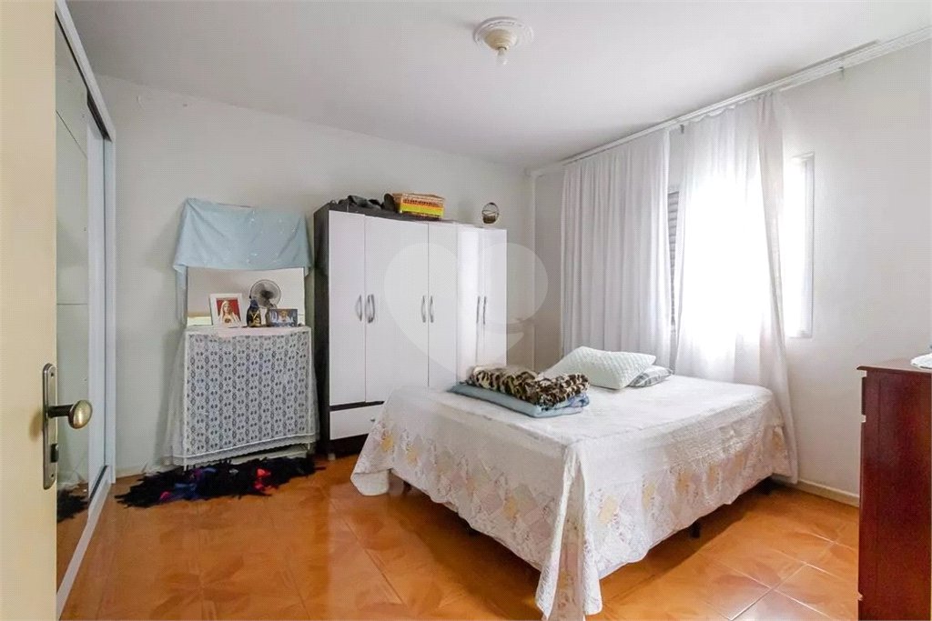 Casa à venda com 3 quartos, sendo 1 suíte, em Vila Brasilina, São Paulo, SP