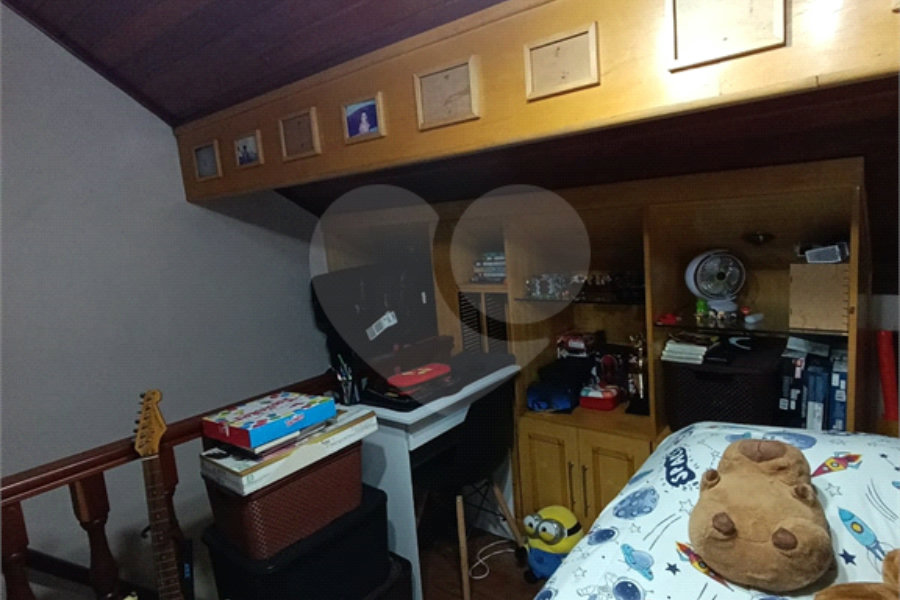 Sobrado à venda com 4 quartos, sendo 1 suíte, em Jaçanã, São Paulo, SP