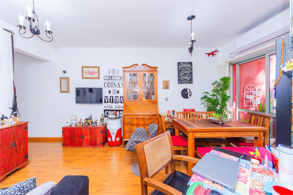 Apartamento à venda com 2 quartos em Vila Mariana, São Paulo, SP