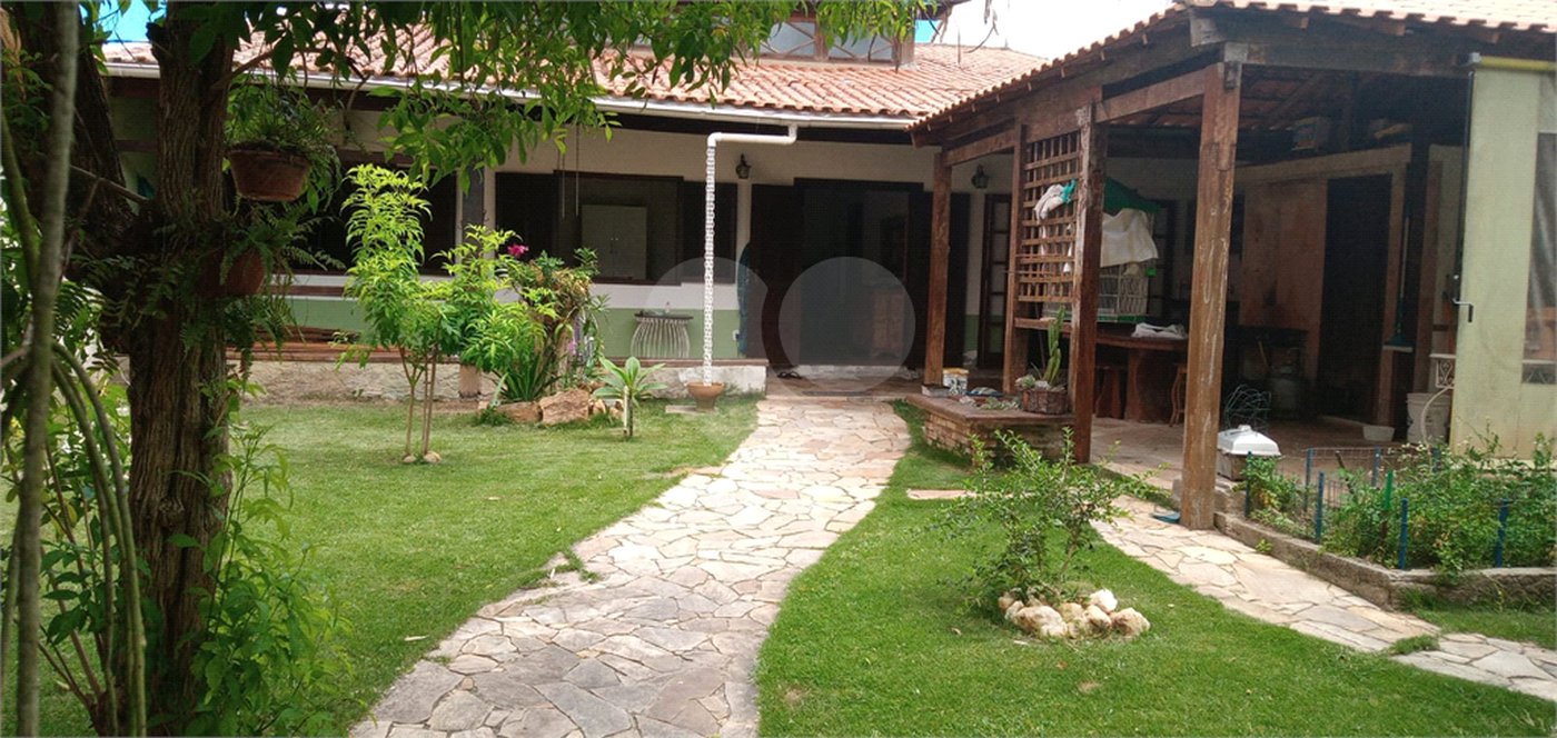 Casa à venda com 2 quartos em Portinho, Cabo Frio, RJ