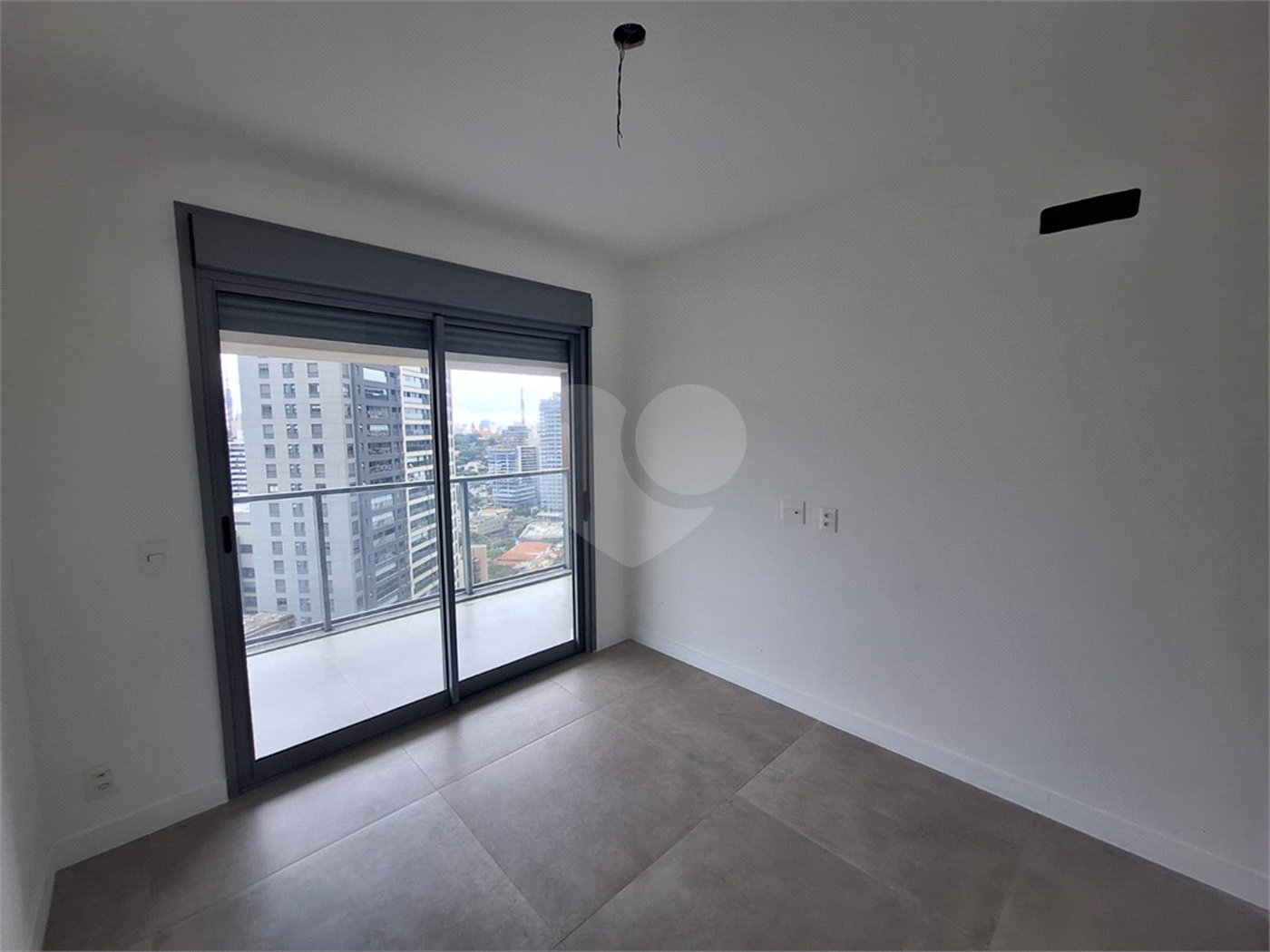 Apartamento à venda com 3 suítes em Sumarezinho, São Paulo, SP