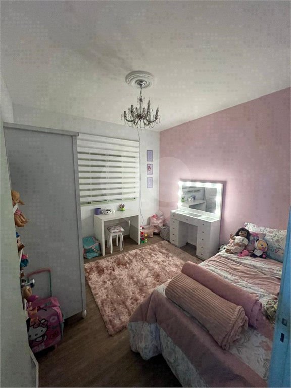 Casa à venda com 3 quartos em Vila Oliveira, Mogi das Cruzes, SP