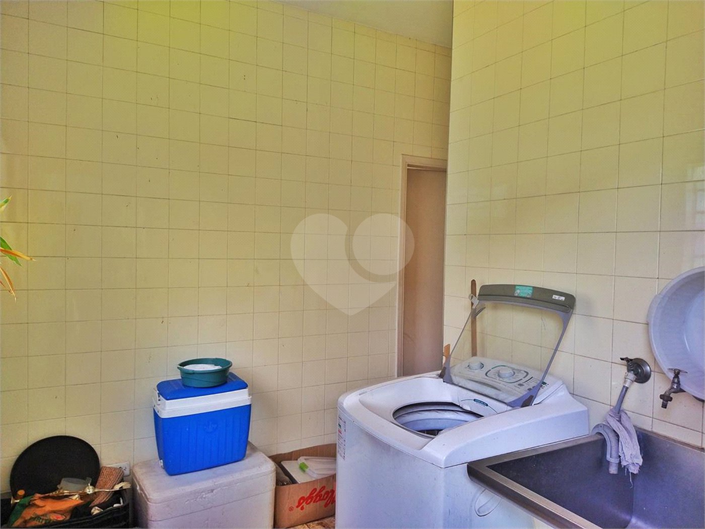 Casa à venda com 2 quartos, sendo 1 suíte, em Vila Comercial, São Paulo, SP