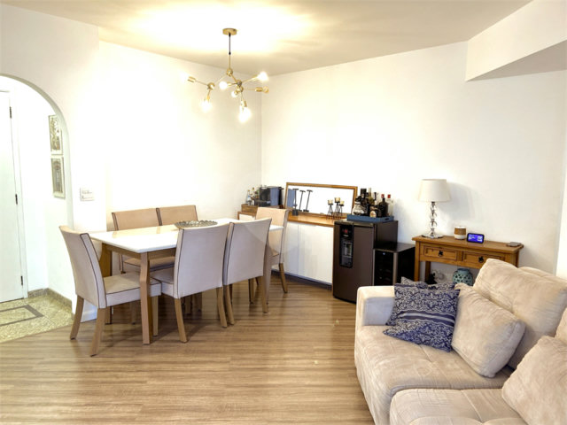 Apartamento à venda com 3 suítes em Campo Belo, São Paulo, SP