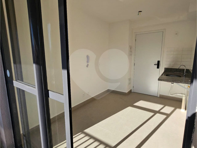 Apartamento à venda ou para alugar com 1 suíte em Vila Olímpia, São Paulo, SP