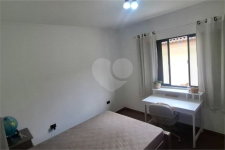 Casa à venda com 4 quartos, sendo 3 suítes, em Vila Aurora (zona Norte), São Paulo, SP