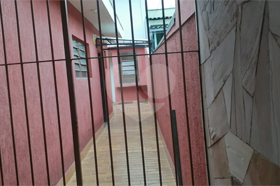 Casa à venda com 3 quartos, sendo 1 suíte,  em Parque Vitória, São Paulo, SP