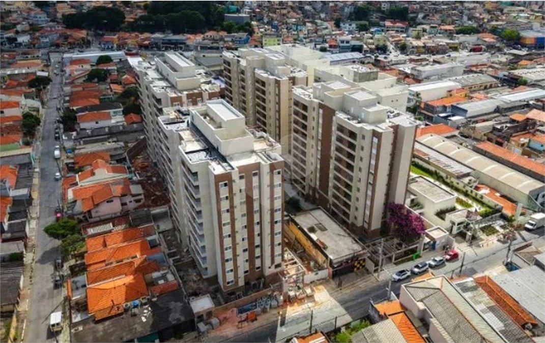 Apartamento à venda com 3 quartos, sendo 1 suíte, em Vila Bandeirantes, São Paulo, SP