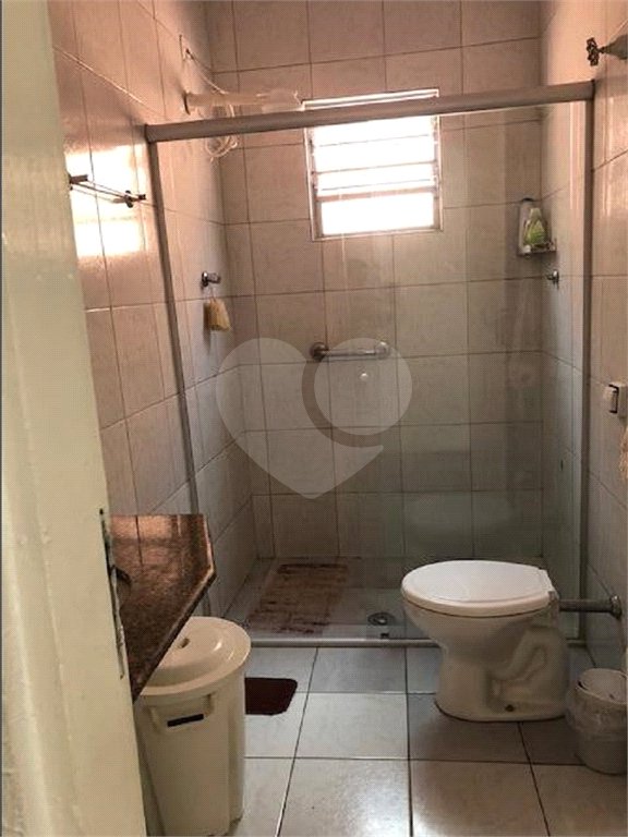 Sobrado à venda com 2 quartos em Vila Vitório Mazzei, São Paulo, SP