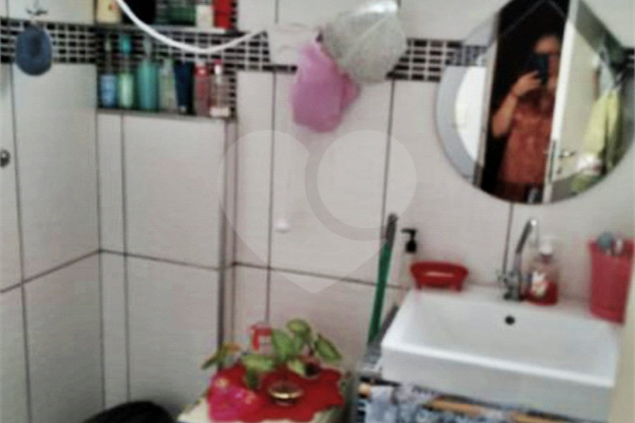 Sobrado à venda com 4 quartos em Parada Inglesa, São Paulo, SP
