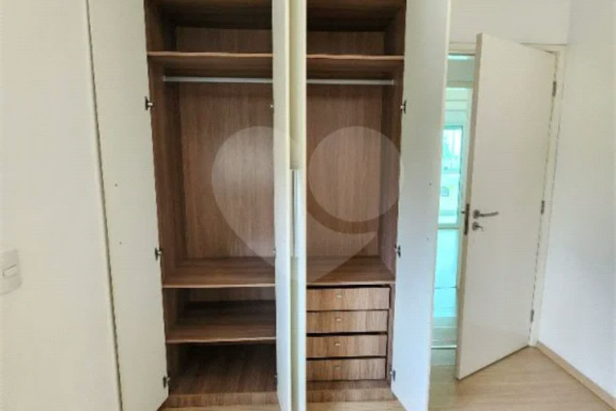 Apartamento à venda com 3 suítes em Santana, São Paulo, SP