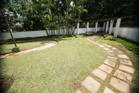 Apartamento à venda com 4 quartos, sendo 3 suítes, em Vila Andrade, São Paulo, SP