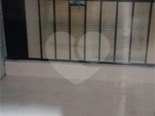 Sobrado à venda com 4 quartos, sendo 1 suíte,  em Tremembé, São Paulo, SP