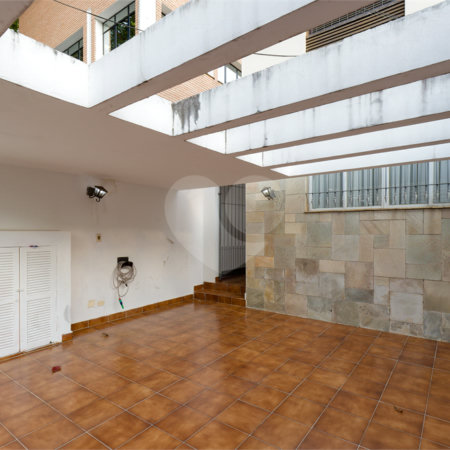 Casa à venda com 3 quartos, sendo 1 suíte,  em Campo Belo, São Paulo, SP