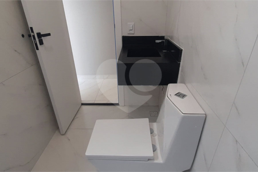 Sobrado à venda com 3 quartos, sendo 1 suíte, em Vila Medeiros, São Paulo, SP