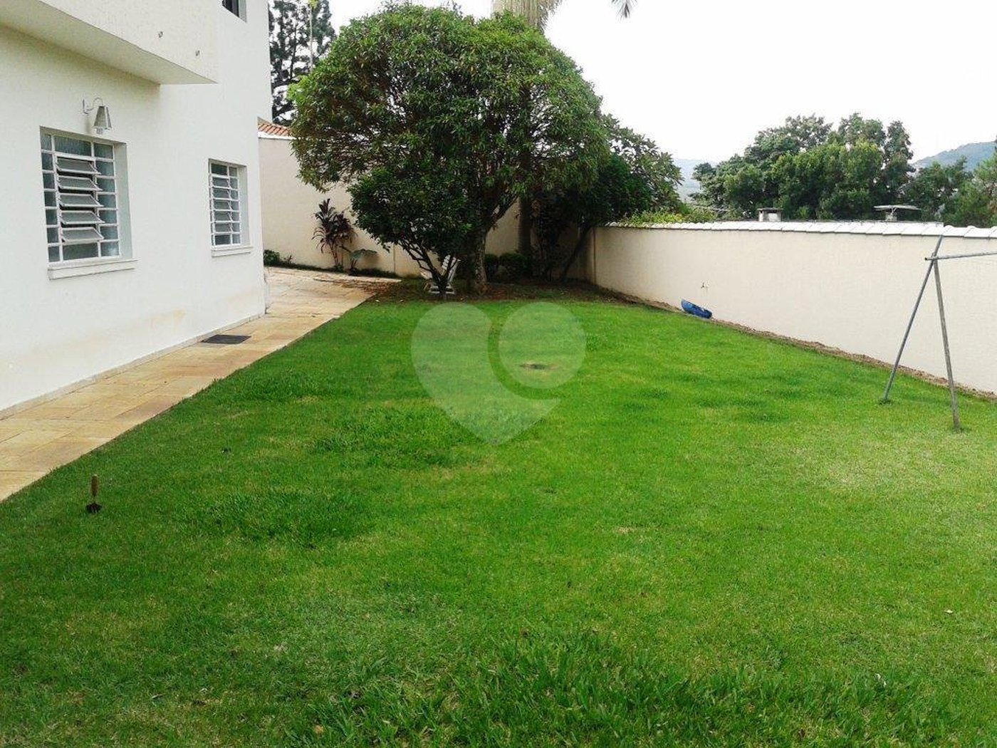Casa Térrea à venda ou para alugar com 4 suítes em Jardim Floresta, São Paulo, SP